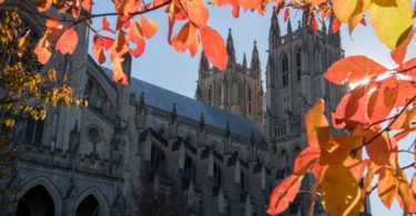 national-cathedral-monument-historique-capitale-usa-featured