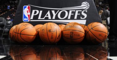 playoffs-nba-basketball-une