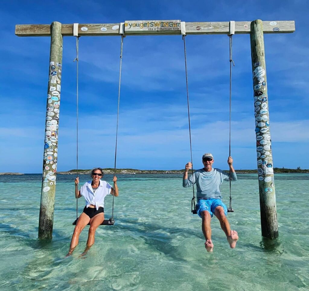 kiskeedee-croisiere-voilier-abacos-bahamas-balancoire