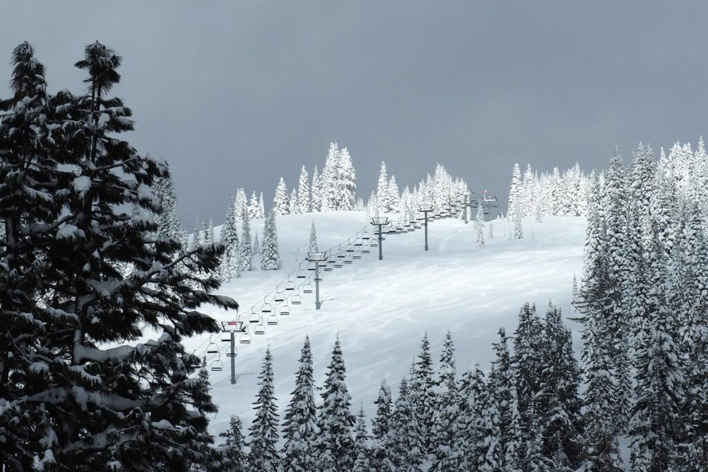 mt-shasta-remontees-mecaniques
