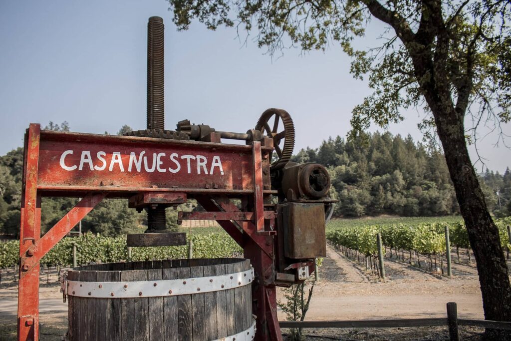 cas-nuestra-napa-valley-pique-niquer-domaine-viticole-californie