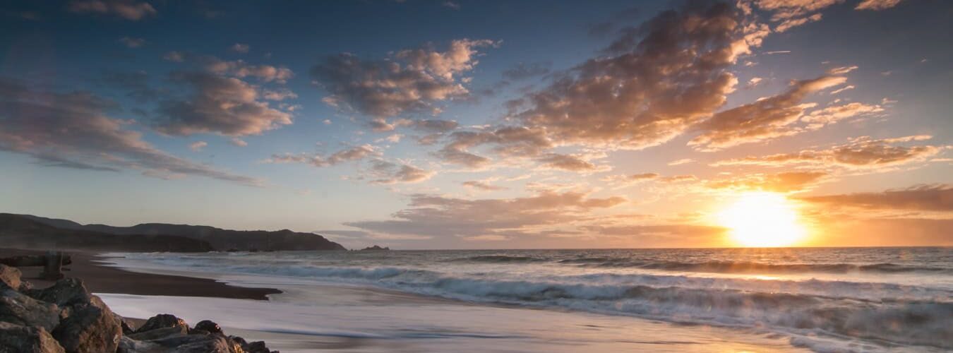plus-belles-plages-san-francisco-baie-vue-golden-gate-surf-sharp-park-beach-2025