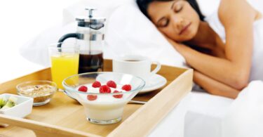 lien-nourriture-sommeil-mieux-dormir-emilie-hadoud