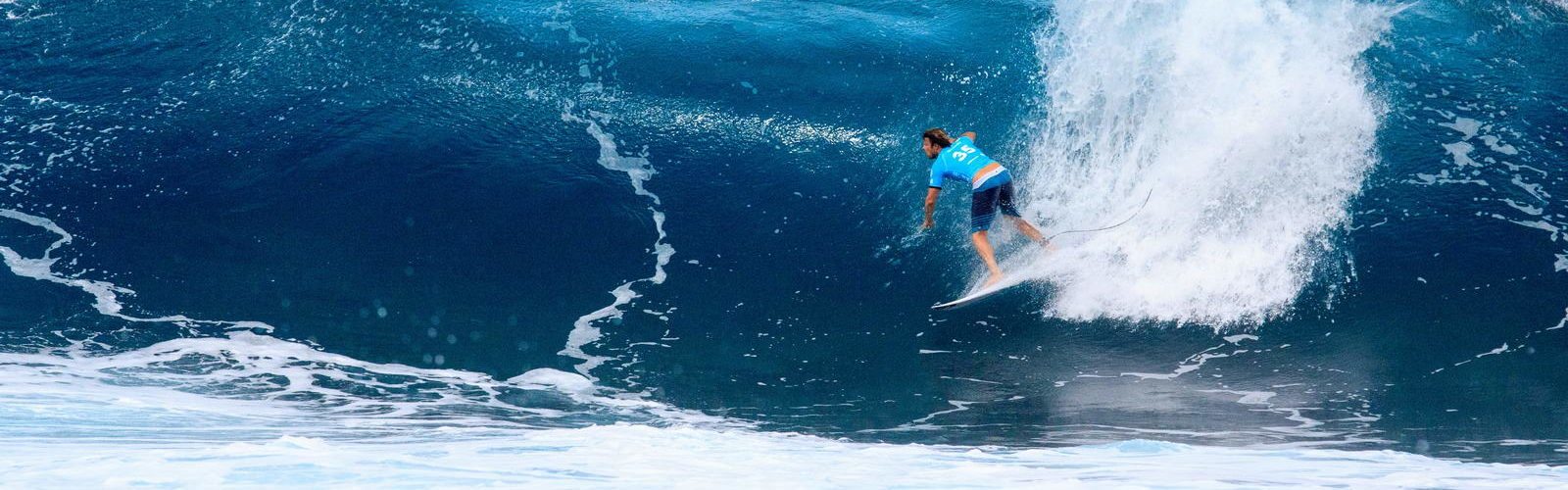 surfer-californie-sport-nautique-une