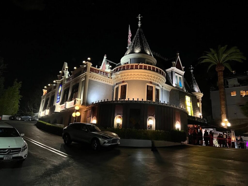 magic-castle-hollywood-los-angeles-02