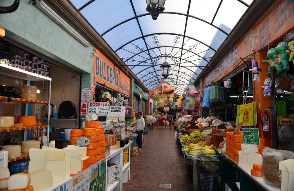 Le marché "El Popo" dans le centre de Tijuana