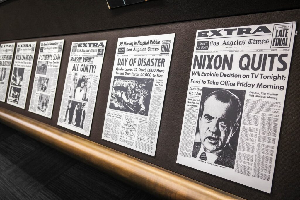 articles-journeaux-resignation-nixon-liberte-presse