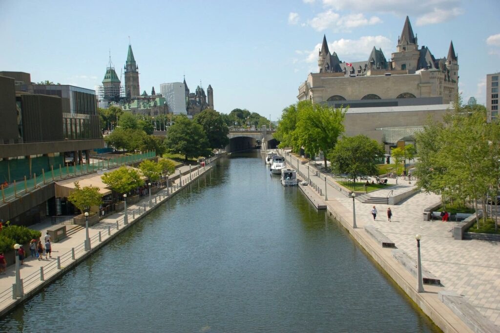 bonnes-raisons-expatrier-vivre-canada-montreal-ottawa