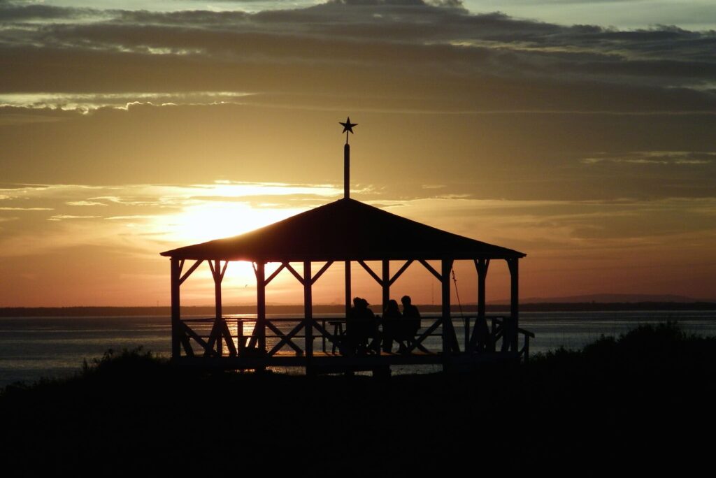 vivre-sur-une-ile-miami-coucher-soleil-star-island