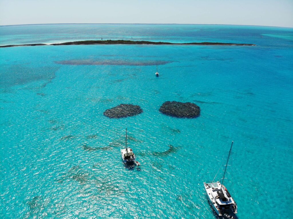 kiskeedee-croisiere-voilier-abacos-bahamas-fowl-cay-marine-reserve