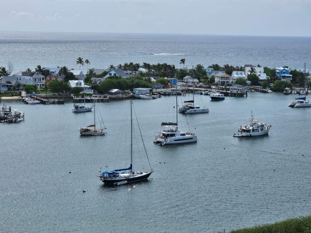 kiskeedee-croisiere-voilier-abacos-bahamas-marsh-harbour