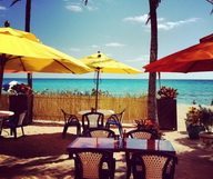 Inside le Tahiti Beach, un restaurant les pieds dans l'eau à Miami
