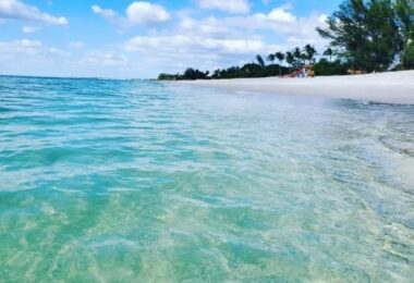 Votre maison en Floride à 15 minutes de la plage Boca Grande $345 000