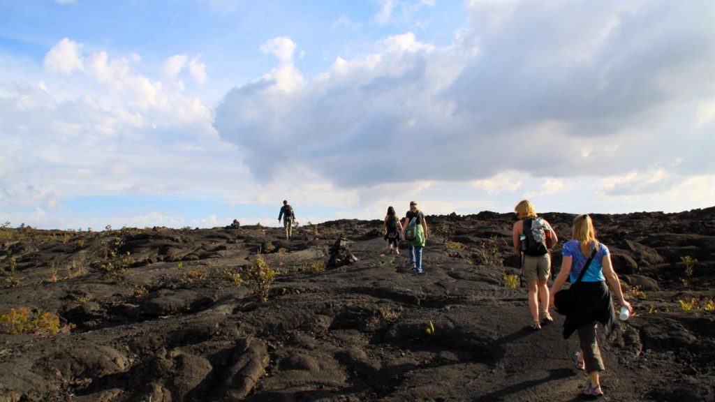 Ballade sur un volcan sur l'île de Hawaï Ballade sur un volcan sur l'île de Hawaï