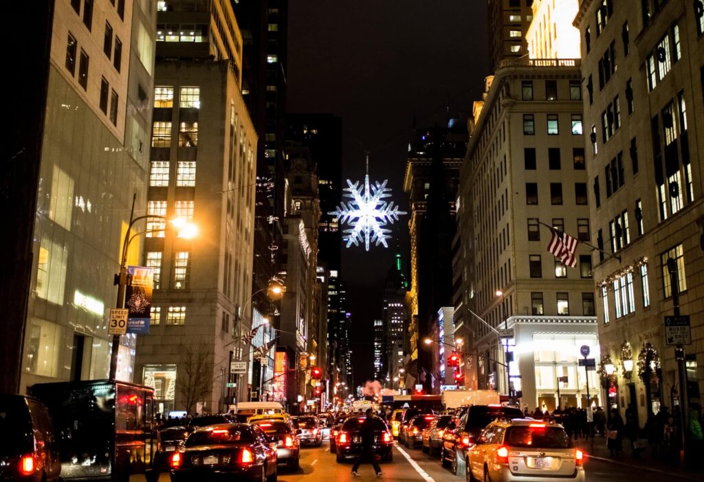 Le flocon géant sur la cinquième avenue à Manhattan