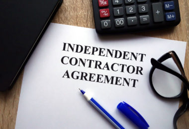 “Independent contractor” ou “Employee”, quelle est la différence ?