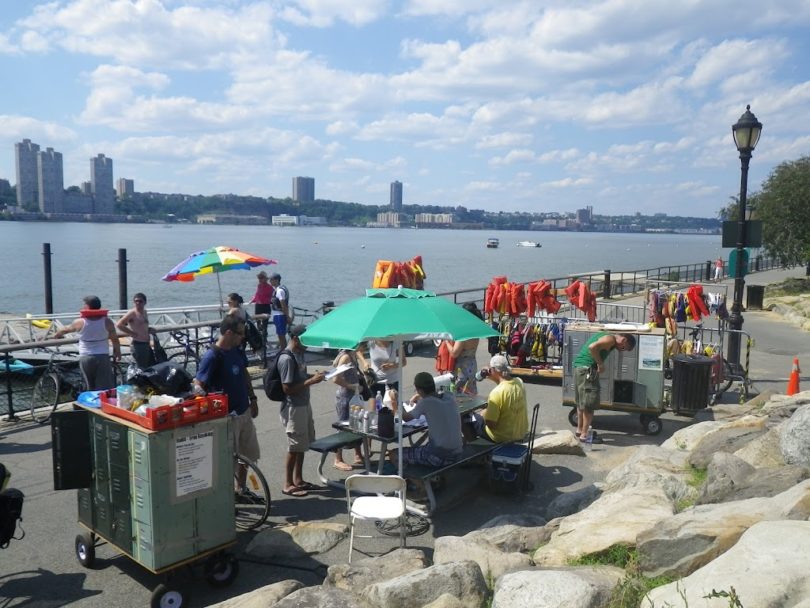 Faire du kayak gratuitement à NYC Kayak New York EtatsUnis