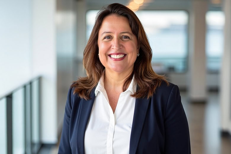 liza-amar-prets-immobiliers-floride-cornerstone-first-mortgage-portrait