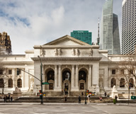 La New York Public Library, la seconde plus grande bibliothèque américaine, est à New York