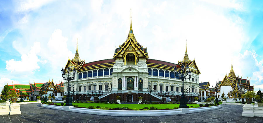 monuments-edifices-eglises-basiliques-palais-temples-visites-touristes-monde-palais-royal-bangkok