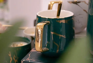 maison-jouvence-mug-produits-luxe-cadeaux (1)