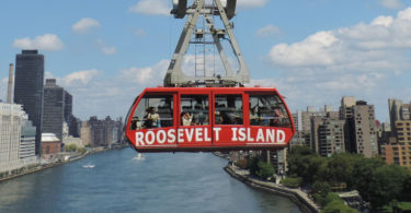 article-roosevelt-tram-island