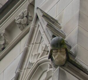 natioanl-catehdral-washington-dc-darth-vader