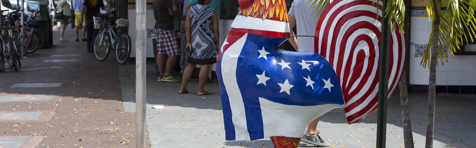 little-havana-calle-ocho-miami-video-hd-une