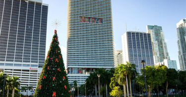 Bayfront-Park-Noel-French-District