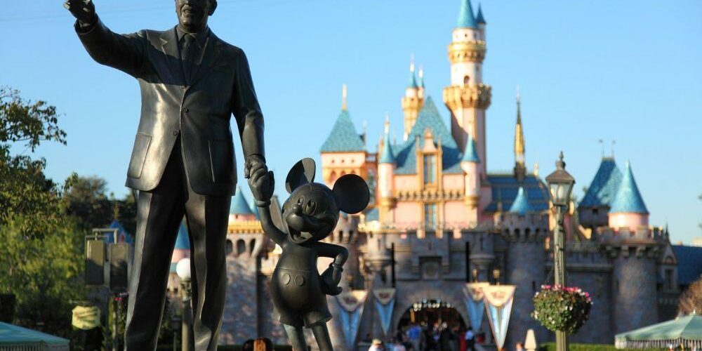 10-secrets-disneyland-disney-parc-attractions-une2