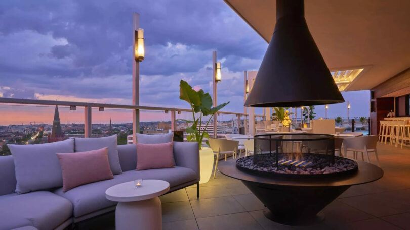 Hedy's Rooftop à l'hôtel Zena à Washington D.C.