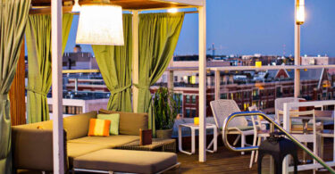 top-des-meilleurs-rooftops-terrasse-toit-restaurant-bar-une