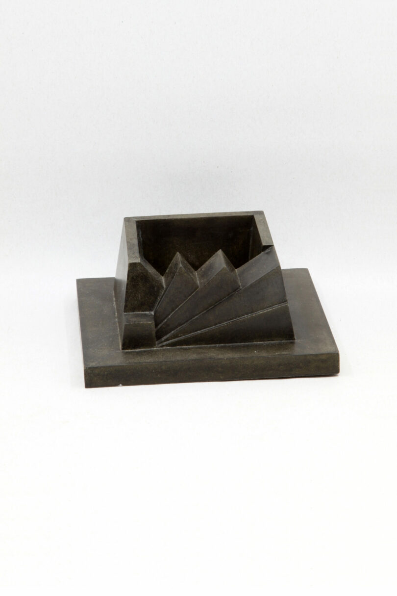 Vintage French Art Deco Ashtray (black) French District