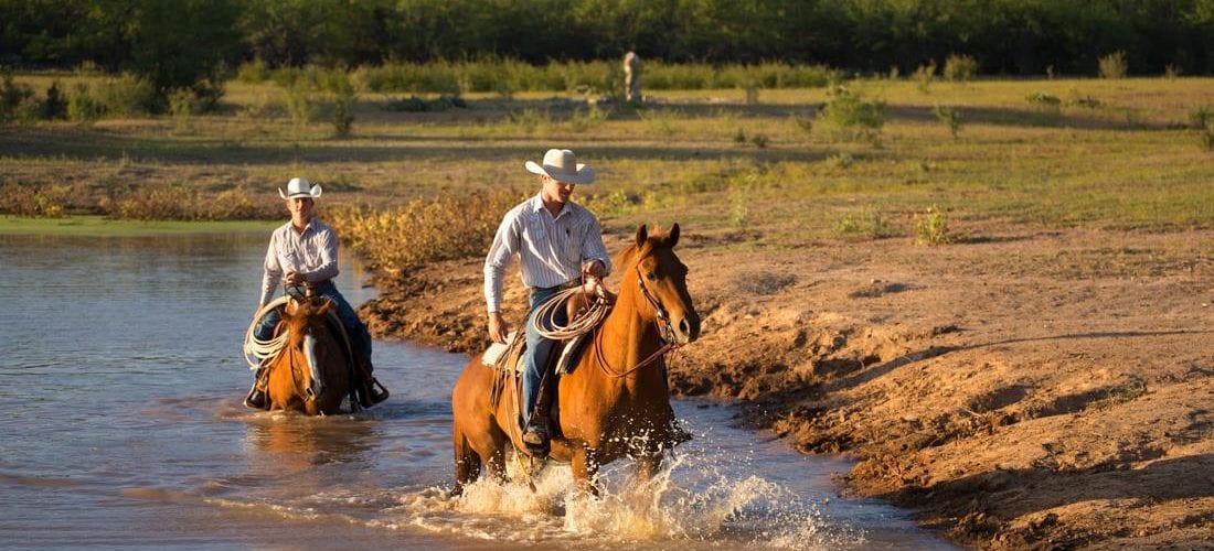 plus-beaux-ranchs-chevaux-cow-boys-dallas-une-2