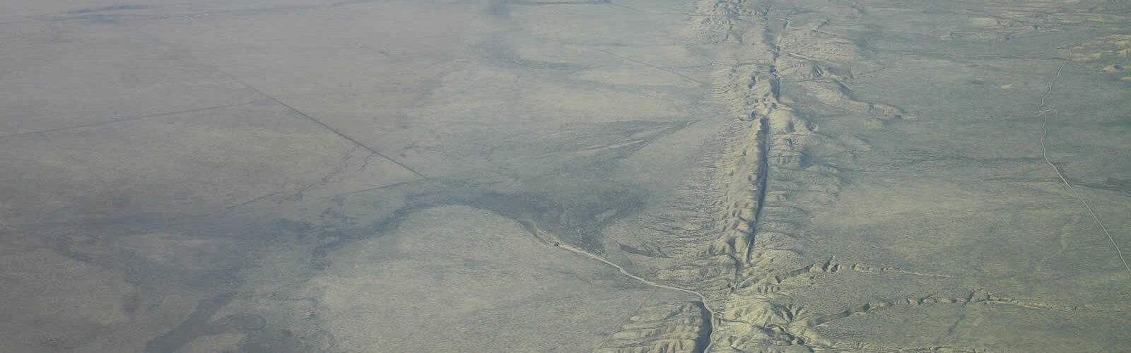 faille-san-andreas-seismes-une
