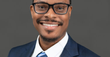yohan-zingile-avocat-immigration-tampa-portrait-interview2