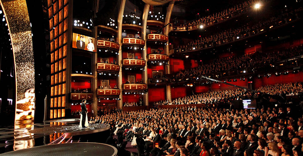 ceremonies-recompenses-films-series-musiques-hollywood-une2