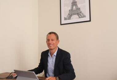 Peut-on encore emprunter en France quand on vit aux États-Unis ?