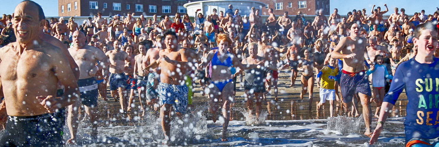 Le Polar Bear Plunge à New York, la tradition pour fêter la nouvelle année